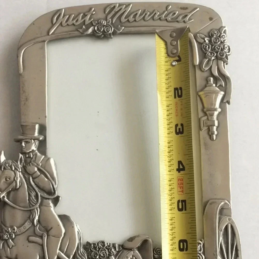 4x6 Just Married Picture Frame with Horse & Buggy